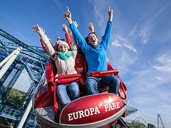 Bereits zum 18. Mal &ouml;ffnet Deutschlands gr&ouml;&szlig;ter Freizeitpark in der kalten Jahreszeit seine Pforten. Bei inFranken.de gibt es zwei Mal zwei Ehrenkarten zu gewinnen. Foto: Europapark/PR/haasinparis.com