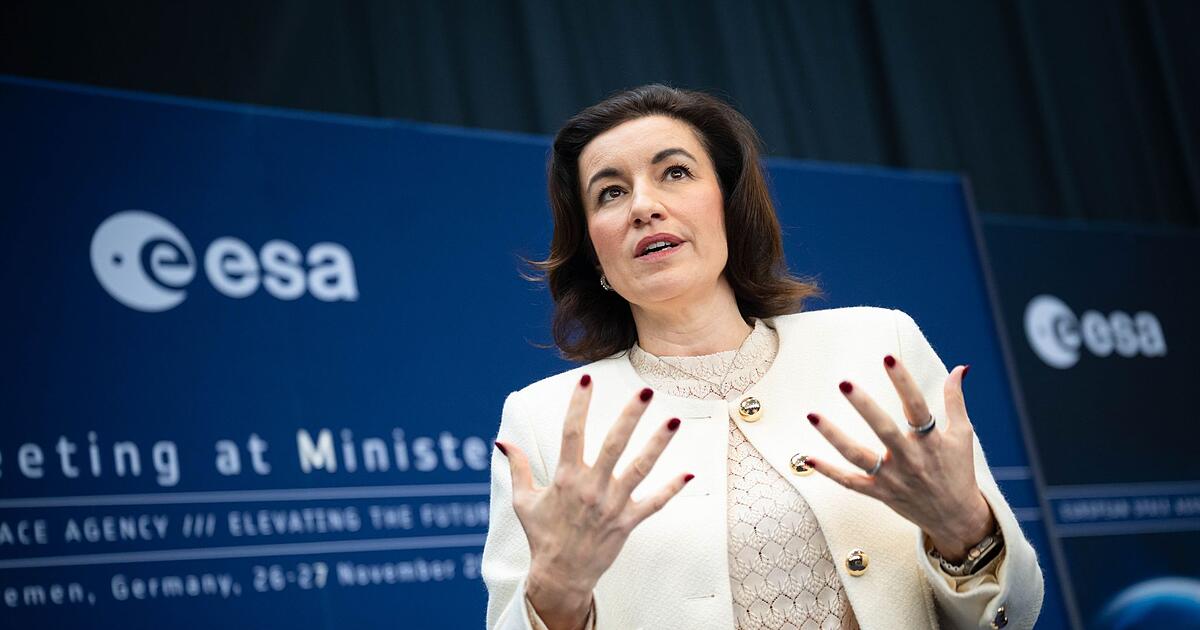 B-r-tr-umt-vom-Mondflug-und-sieht-Chancen-f-r-die-Wirtschaft