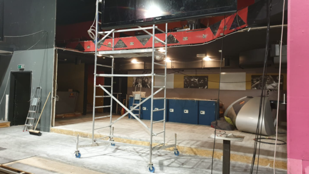 "Vamos" in Hallstadt mit neuer B&uuml;hne f&uuml;r Liveauftritte