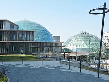 Das Rhön-Klinikum in Bad Neustadt verzeichnet für 2021 eine Umsatz- und Gewinnsteigerung.
