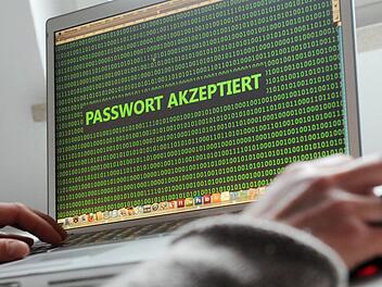 Wenn Hacker erst einmal diese Bestätigung sehen, ist es bereits zu spät. Foto: Tobias Hase/dpa