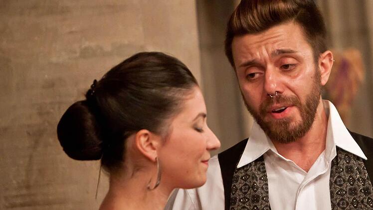 Das "Ensemble Karsanat" bei seinem Gastpiel im ehemaligen Refkrotium des einstigen Klosters MönchrödenFoto: Jochen Berger