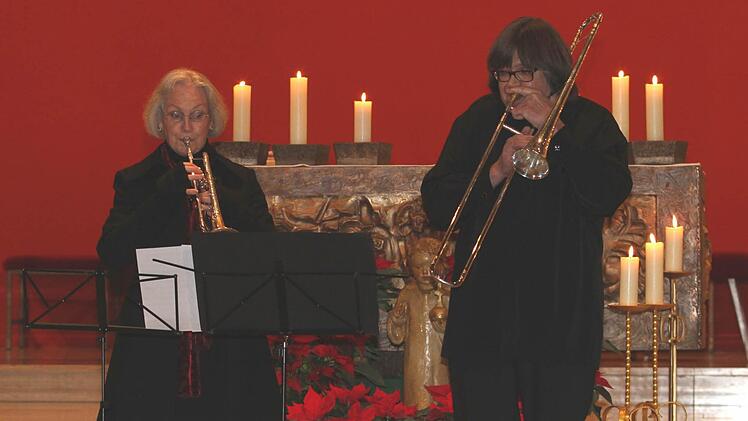 Ein Duett der besonderen Art: Professorin für Trompete Anne Freeman (links) sowie der Professor für Posaune Harry Ries.