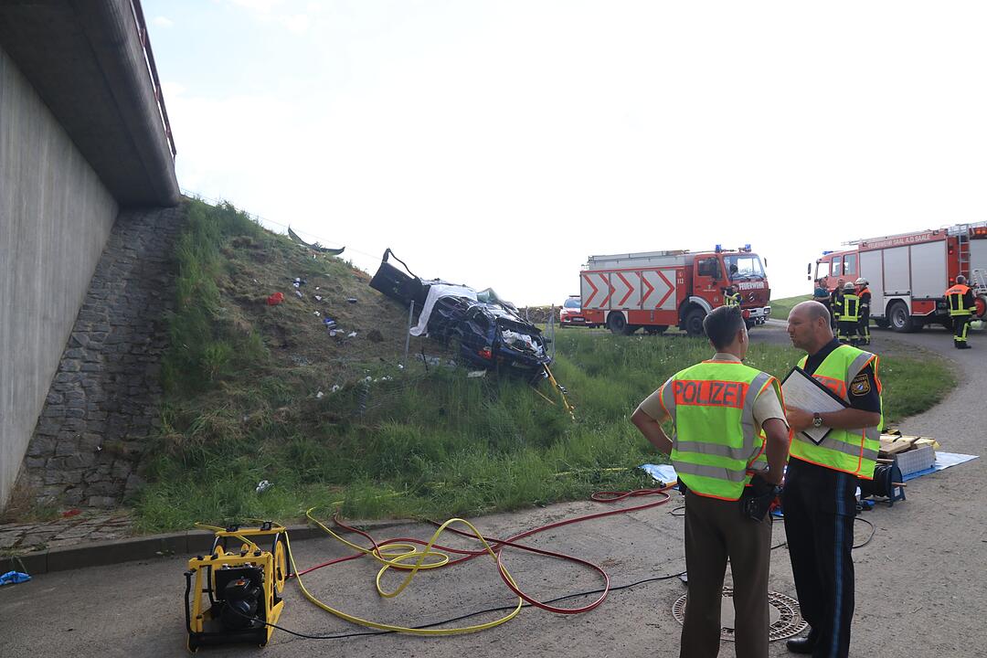Ehepaar stirbt bei Unfall auf A71