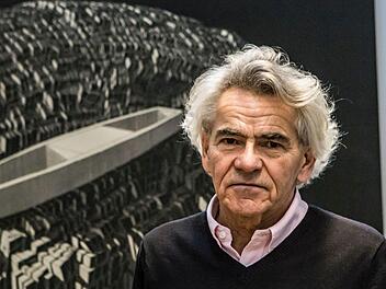 Bilder und Modelle zeigt Peter Stauder ab Samstag im Pavillon des Coburger Kunstvereins.Foto: Jochen Berger