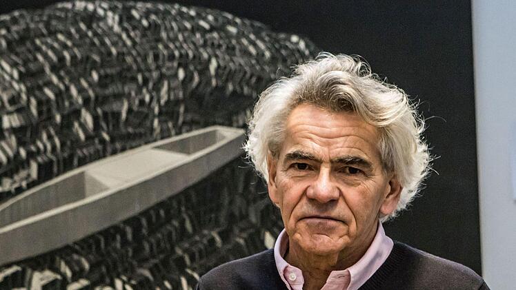 Bilder und Modelle zeigt Peter Stauder ab Samstag im Pavillon des Coburger Kunstvereins.Foto: Jochen Berger