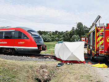 Alzenau:T&ouml;dlicher Bahnunfall