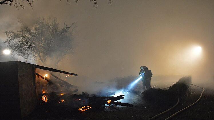 Feuer im Kloster Maria Bildhausen.  Foto: Hanns Friedrich
