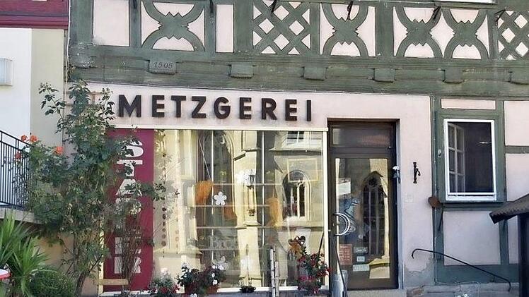 "Come in - We are open!", diesen Hinweis wird es ab dem 16. September vor der Metzgerei Stadler am Marktplatz nur noch am Samstagvormittag geben. Foto: Gerold Snater