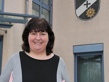 Katja Habersack ist gebürtige Mottenerin und wohnt seit zehn Jahren in Eichenzell. Sie möchte auf Bürgermeister Jochen Vogel folgen. Foto: Ulrike Müller