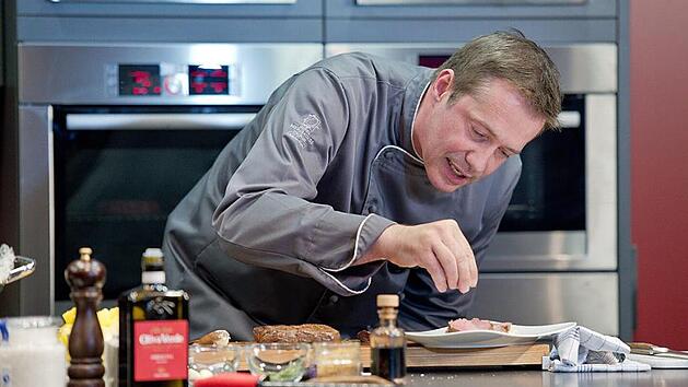 Alexander Herrmann spricht zum Motto "Eine Prise Fehler bitte!". Foto: David Ebener/dpa