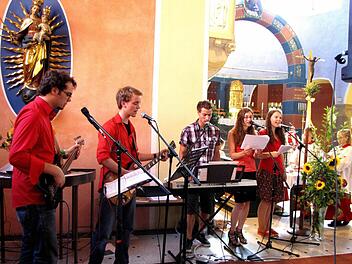 Die Band "Skyline" ist immer dabei. Foto: Johanna Blum