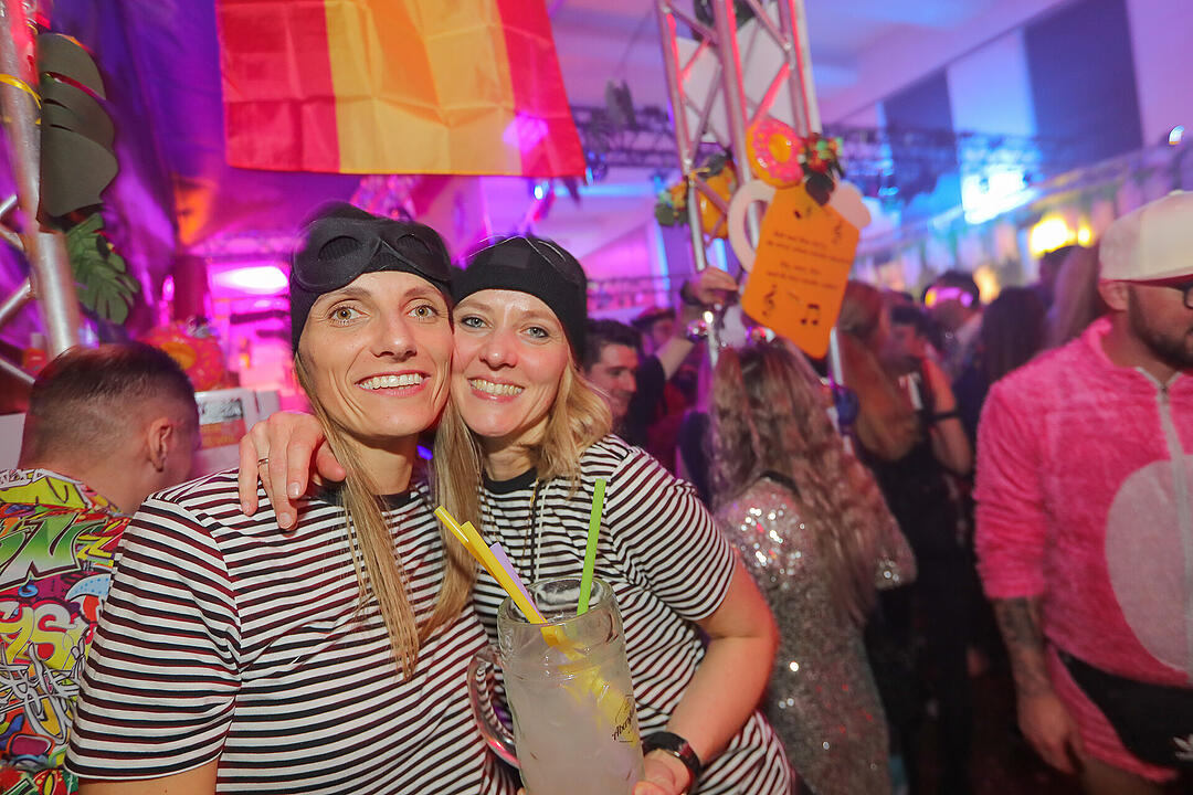 Beste Partystimmung in der Stadthalle