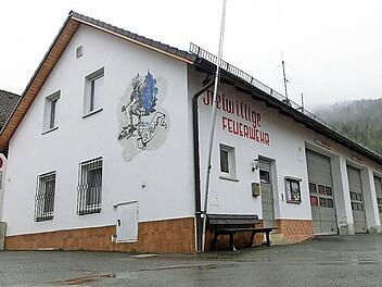 Das bestehende Feuerwehrhaus in Wallenfels wird den Anforderungen nicht mehr gerecht. Nun sind die Verantwortlichen auf der Suche nach einem neuen Standort.  Foto: privat
