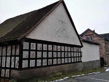 Das ehemalige Mühlengebäude, das unter Denkmalschutz steht, soll zu einer Kfz-Ausstellungshalle umgenutzt werden.  Foto: Werner Reißaus