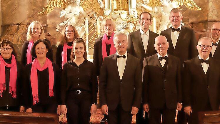 Der JuLifa-Chor in der St. Jakobuskirche.