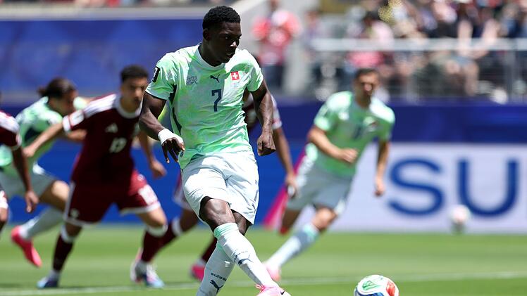 Breel Embolo traf f&uuml;r die Schweiz im ersten Spiel. Nach dem 1:1 gegen Katar sind die Eidgenossen jedoch in Zugzwang geraten.