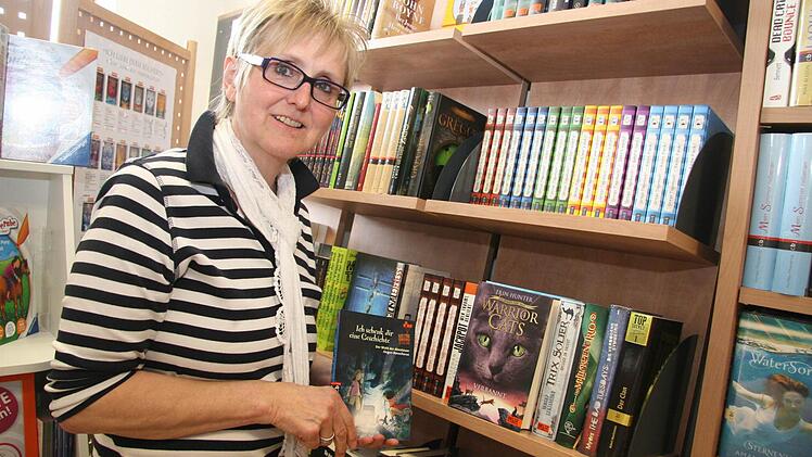 Christine Friedlein schleust zur Zeit täglich mehrere Schulklassen durch den Laden.