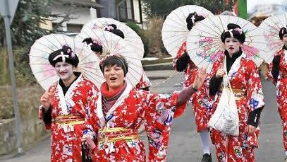 Geishas aus Niederlauer  Foto: Manfred Mellenthin