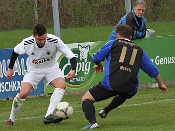 Der schnelle Firat Güngör (links) und seine Sander Mannschaftskameraden wissen, dass ihnen gegen den TSV Kleinrinderfeld nur ein Sieg weiterhilft.