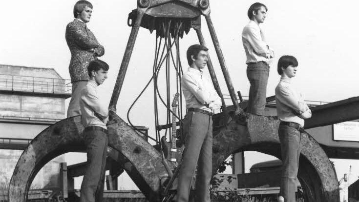 Waldi Bauer (rechts) mit The Reverb als erster Band, in der der spätere Schweinsohr-Selection-Musiker in den Sixties spielte.  Fotos: privat