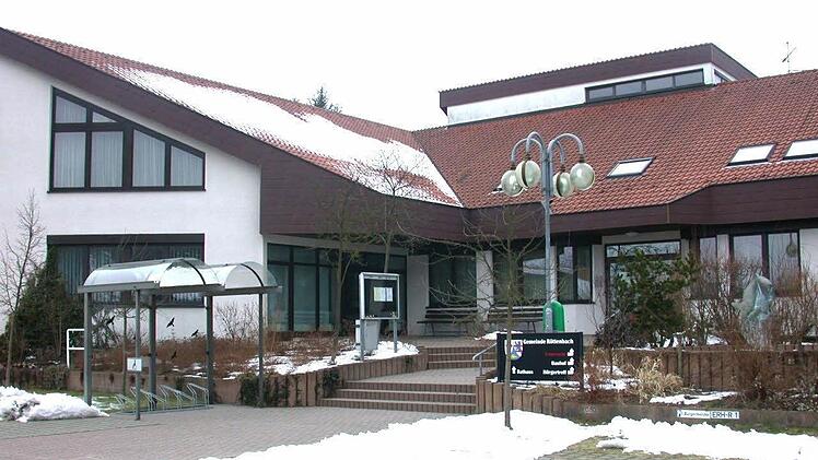Ludwig Wahl wird der Chef im Röttenbacher Rathaus bleiben.  Foto: FT-ArchivRöttenbacher