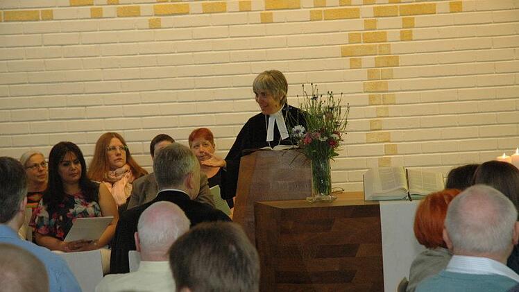 Die Regionalbischöfin Dorothea Greiner hielt die Festpredigt anlässlich der Selbstständigkeit der Pfarrei Katharina von Bora. Foto: Edwin Meißinger