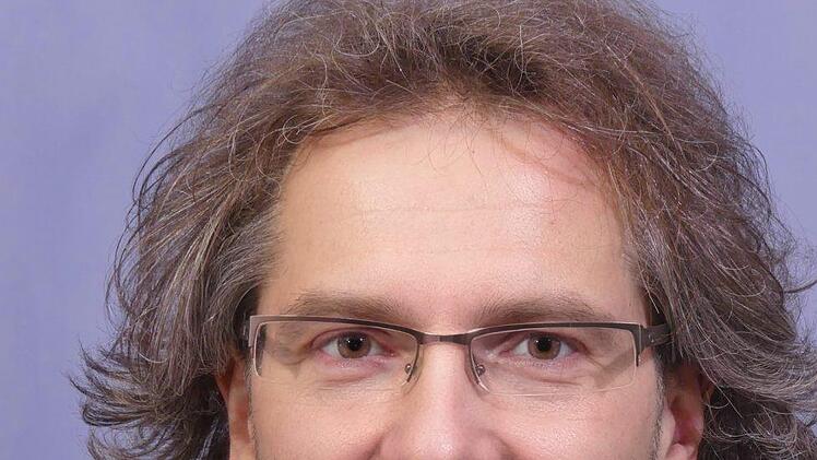 Rentenberater Rudi F. Werling aus Pforzheim konnte Richard H. schließlich helfen. Foto: CT