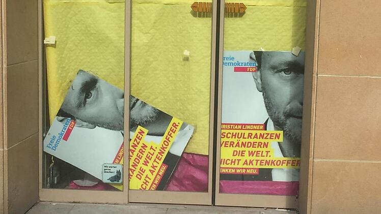 Wie tief kann ein Politiker fallen? Foto: Leo Hühnlein