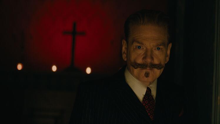 In "A Haunting in Venice" schl&uuml;pft Oscargewinner Kenneth Branagh zum dritten Mal in die Rolle des Meisterdetektivs Hercule Poirot.