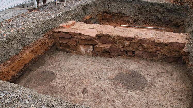 Bilder von der archäologischen Voruntersuchung. Foto: Ralf Ruppert