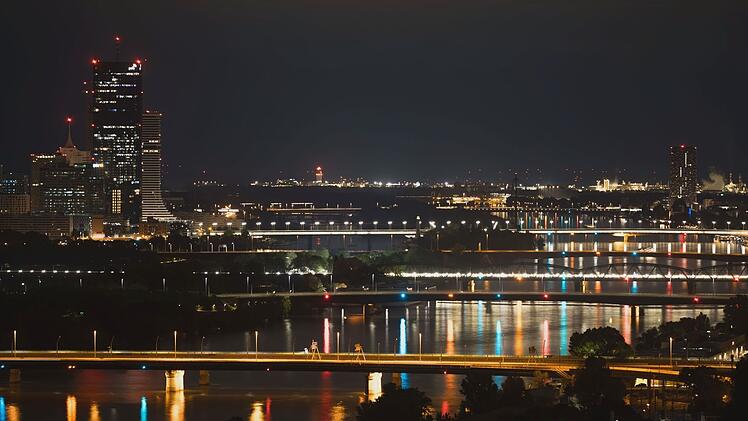 An der Donau sieht Wien besonders weltstädtisch aus.
