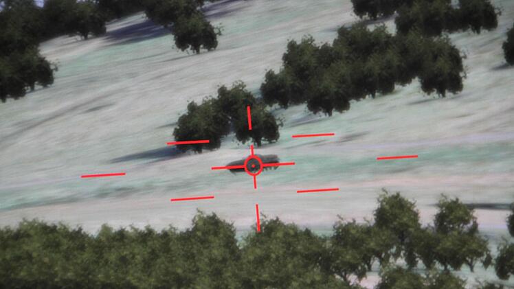 Dieser feindliche Panzer steht am Fuße des - virtuellen - Kleinen Auersbergs in der Rhön. Foto: Ulrike Müller