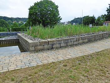 Gößweinstein würde das derzeit geschlossene Höhenschwimmbad gerne wieder öffnen – wären da nicht die hohen finanziellen Belastungen.