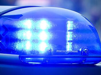 Schlechte Tarnung: Betrunkener fuhr mit Blaulicht