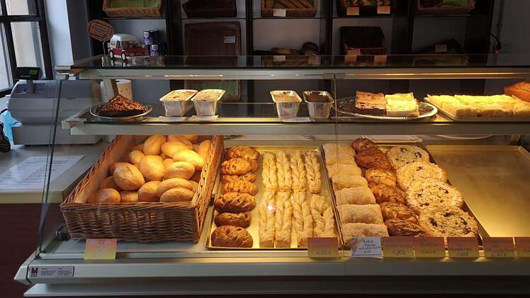 Forchheim: Celina (19) eröffnet neue Bäckerei "Brotkörbchen"