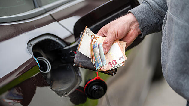 Tanken, Zapfsäule, Tankstelle