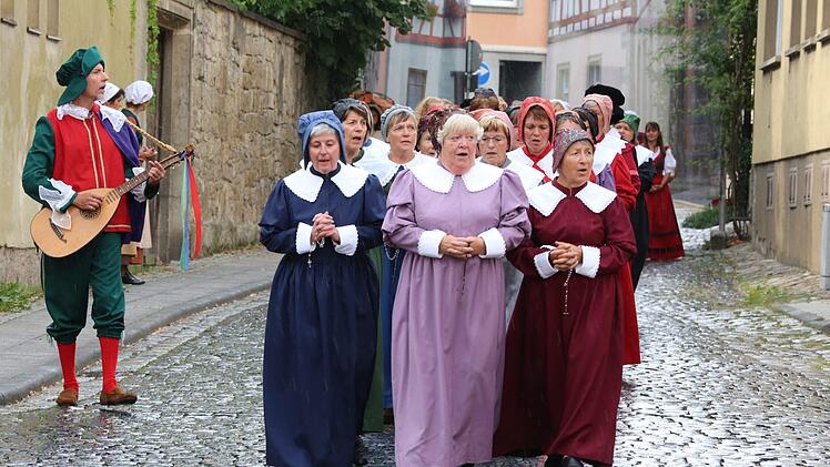 Die Rosenkranzbruderschaft mit Kaspar von der Rhön (Steffen Wüst).