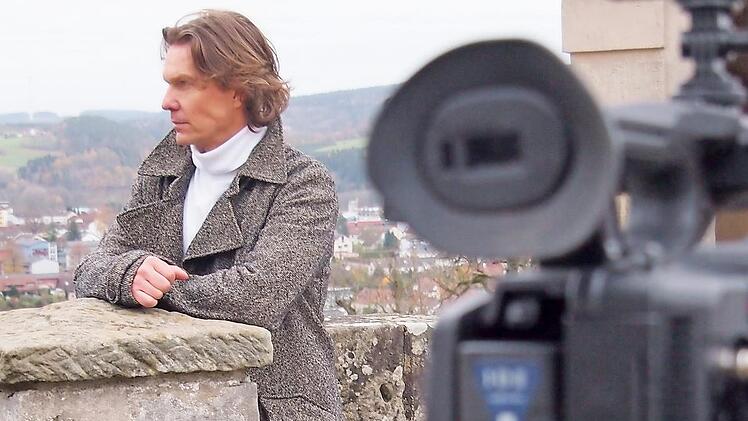 Zum neuen Titel von Uli Scherbel "Ein Wintertraum" entstanden zwei stimmungsvolle Videos auf der Festung Rosenberg. Damit trägt der aus Rothenkirchen stammende Sänger erneut seine schöne Heimat hinaus in alle Welt.    Alexander Grünwald