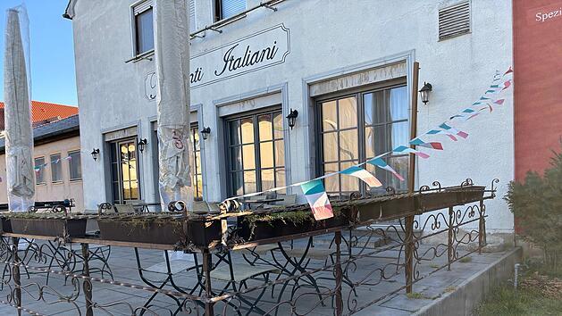 Erlanger Lokal "Momenti Italiani" schlie&szlig;t - G&auml;ste wollen "gemeinsam k&auml;mpfen"