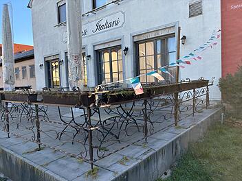 Erlanger Lokal "Momenti Italiani" schlie&szlig;t - G&auml;ste wollen "gemeinsam k&auml;mpfen"