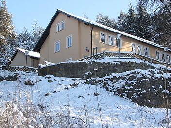 Das "Haus am Dornig" ist seit den 1950er-Jahren ein beliebtes Ausflugsziel. Die Renovierung ist größtenteils abgeschlossen. Foto: Matthias Einwag