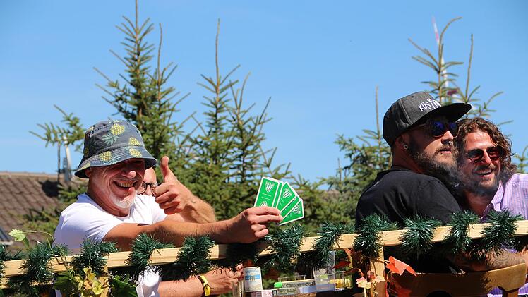 mpression vom Festzug.  Foto: Johannes Schlereth