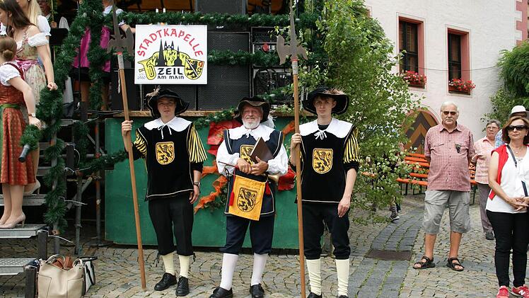 Die Turmwächter geben acht.