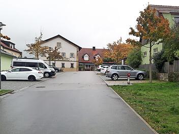 Parkplätze im Baugebiet Tanzwiesen, die zur Mobilstation umgebaut werden sollen Foto: Werner Höchstetter