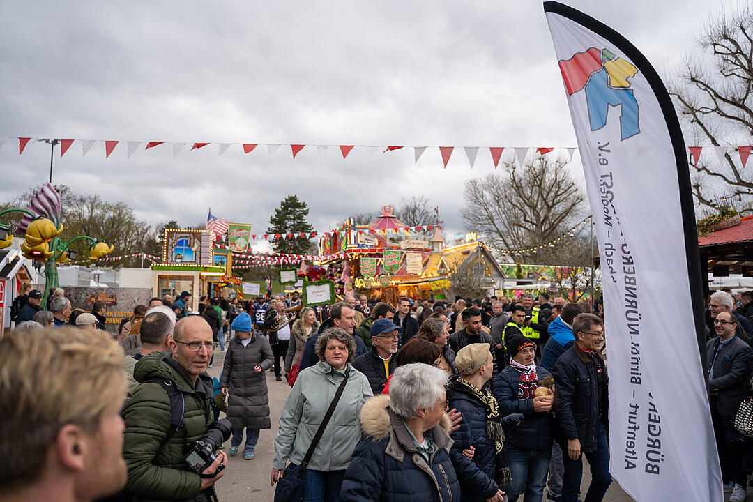 Mehr als 150 Buden und Attraktionen!