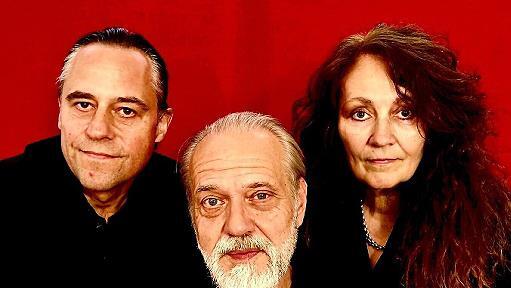 Matthias Klink (Geige, Gesang), Jan-Gregor Kremp (Sprecher) und Barbara Moritz (Klavier, Gesang) gastieren am 3. Oktober in M&uuml;nnerstadt.