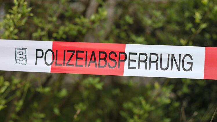 In Redwitz an der Rodach wurde eine Leiche entdeckt: Symbolfoto: Christopher Schulz