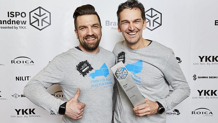 Benjamin Krenzer und Stefan Decker haben mit Fiftyten den "Brandnew-Award" für den besten neuen Outdoor-Artikel auf der ISPO in München gewonnen.  ISPO Munich