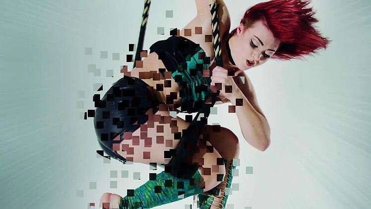 Fine Zintl und die anderen jungen Artisten verleihen ihren Emotionen Ausdruck. Foto: Katja Renner